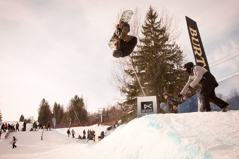 The Anon Optics wallie feature was a unique challenge. Some took it as a prime opportunity to get inverted.