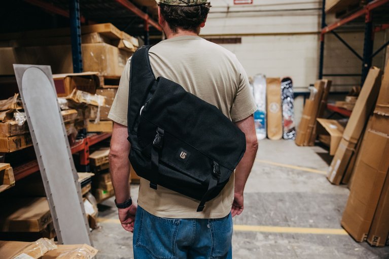 070225_ArchiveBags_Dawson_0076