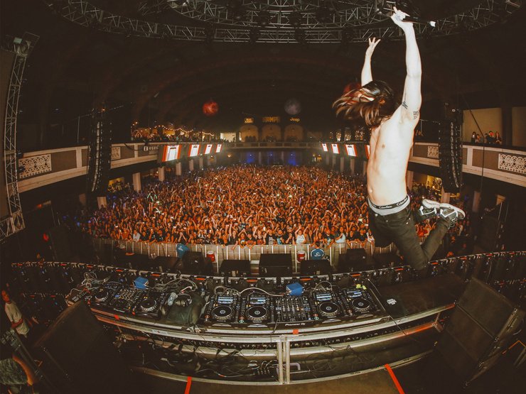 Photo by: Caesar Sebastian