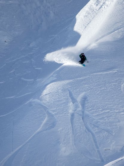 We could watch Ben's turns for hours, anyone else? (P: Dean Blotto Gray)