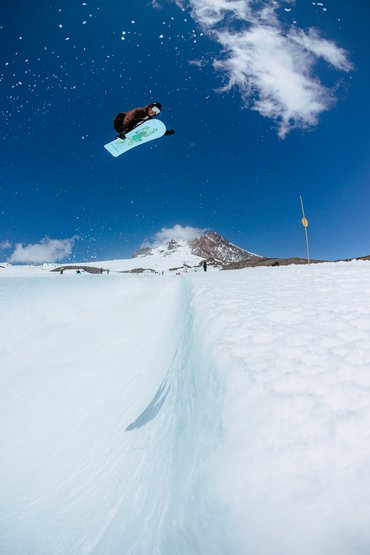 R: Mikey Ciccarelli P: Matt Roebke