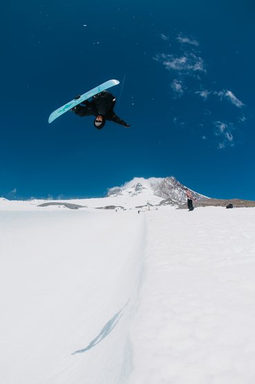 R: Takeru Otsuka P: Matt Roebke