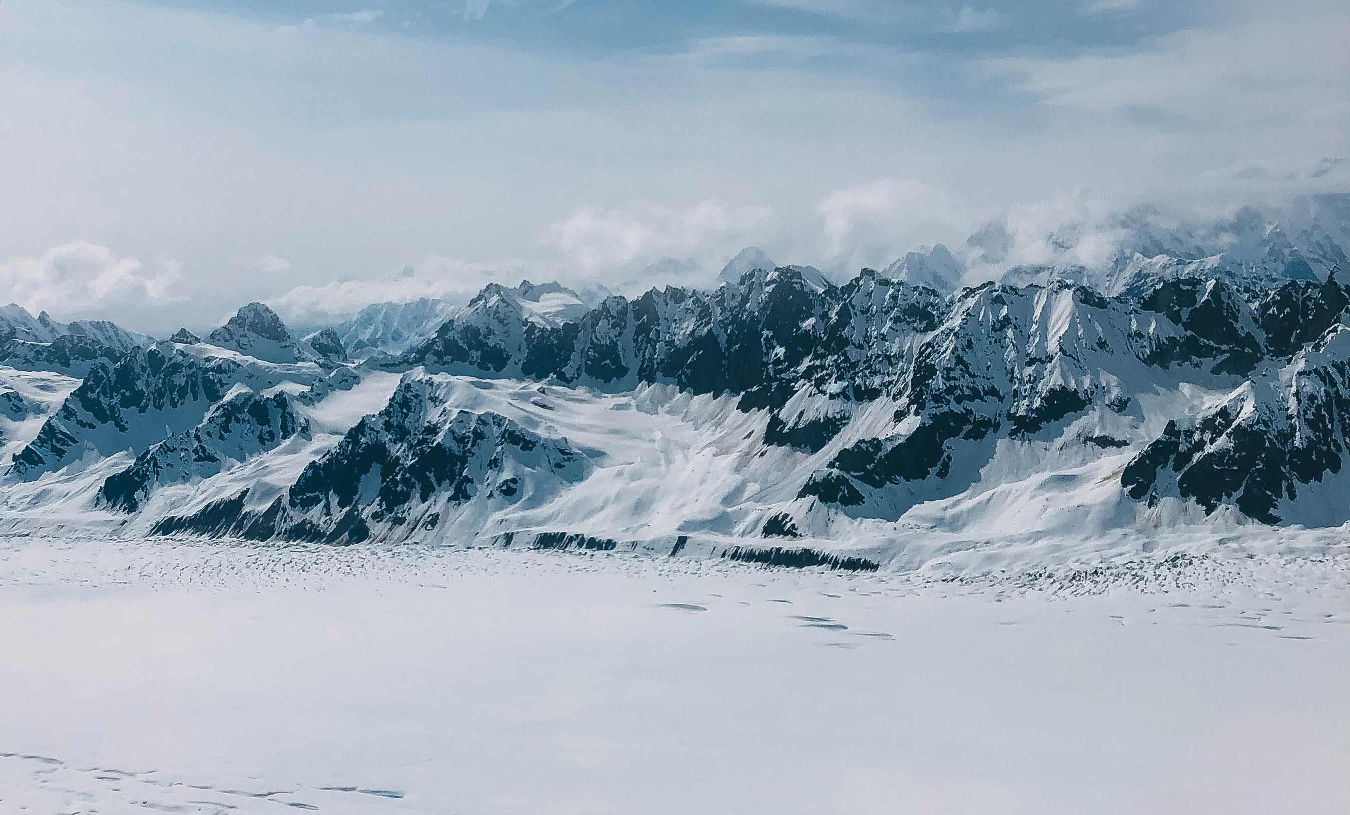 Para-Snowboarding Athlete Kirstie Ennis Takes on the Highest Peak in North America