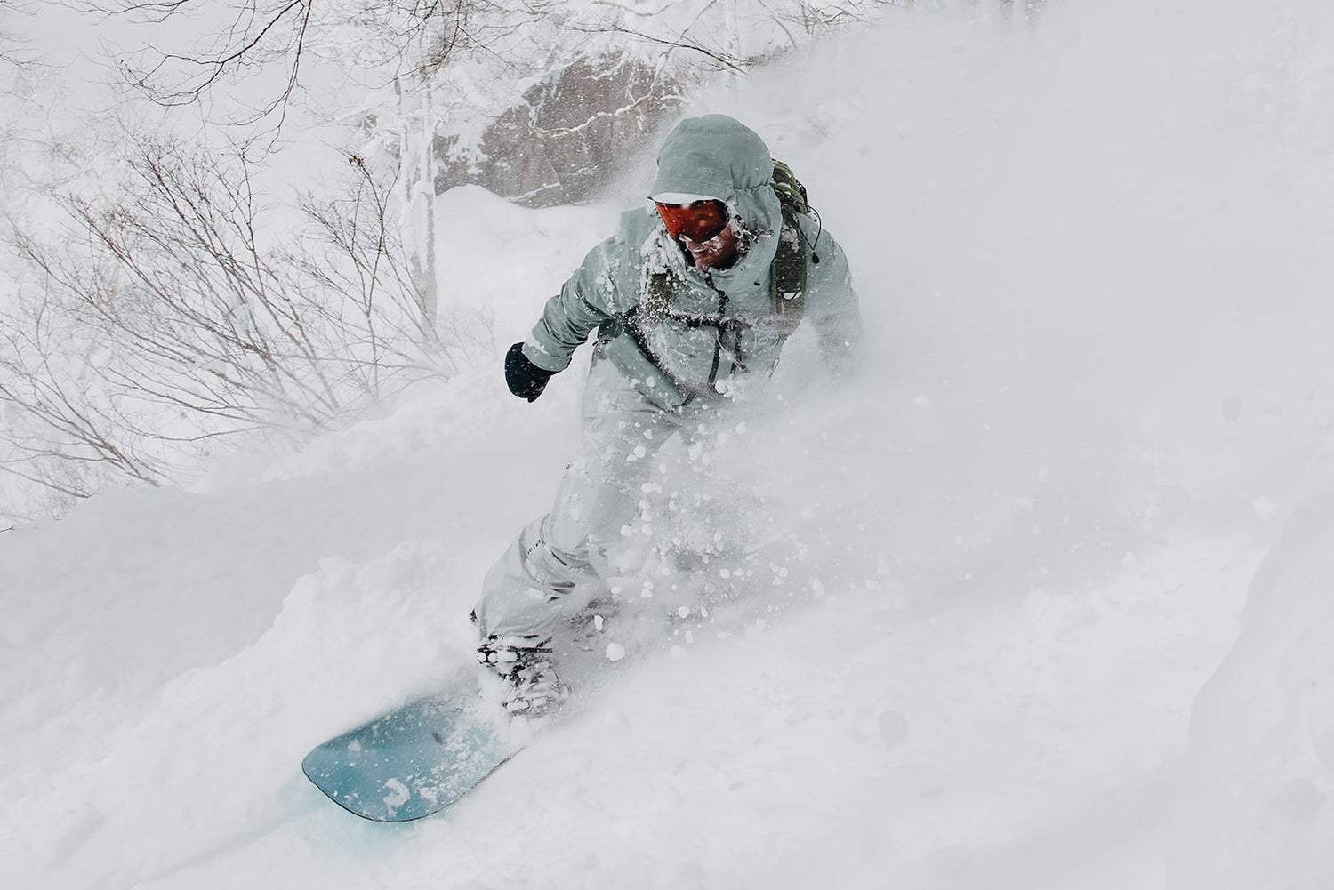 How to choose a splitboarding backpack