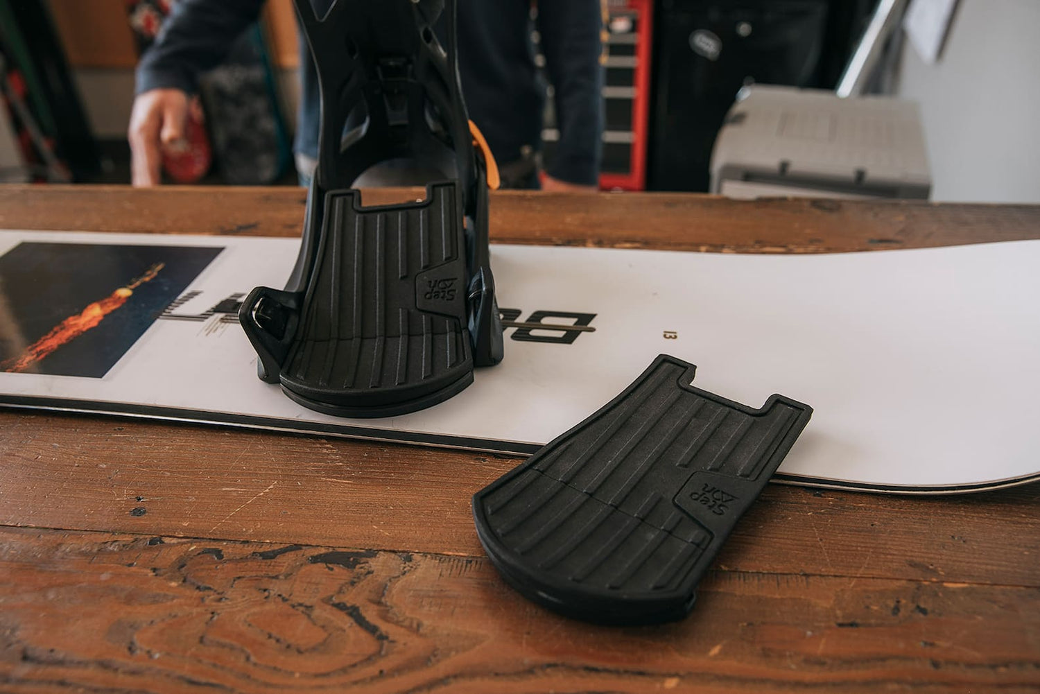 How to Replace Burton Step On Binding Gas Pedals