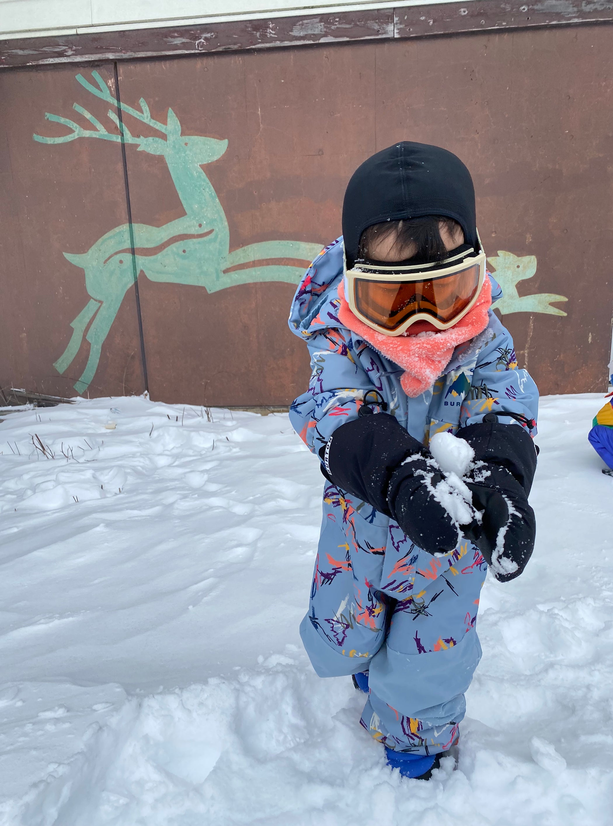 Kids' Snowboards, Outerwear, Clothing & Accessories | Burton Kids' Snowboards, Outerwear, Clothing & Accessories | Burton