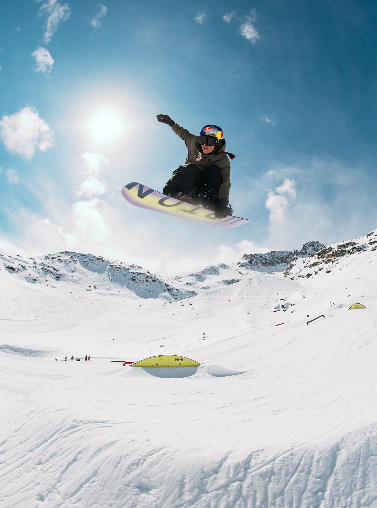 Men's Burton Custom Camber Snowboard 2027