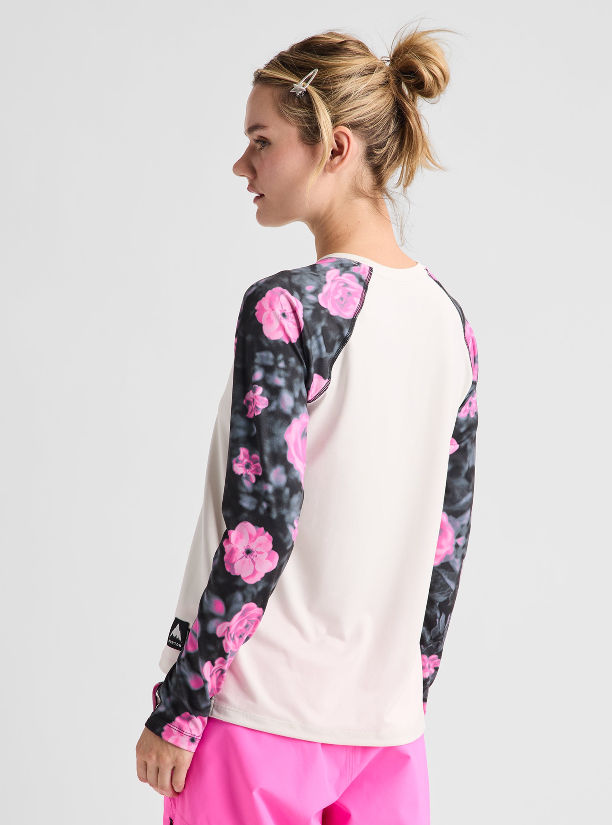 Product image of Women's Burton Roadie Base Layer Tech T-Shirt[Variant:Shockwave Floral / Stout White]
