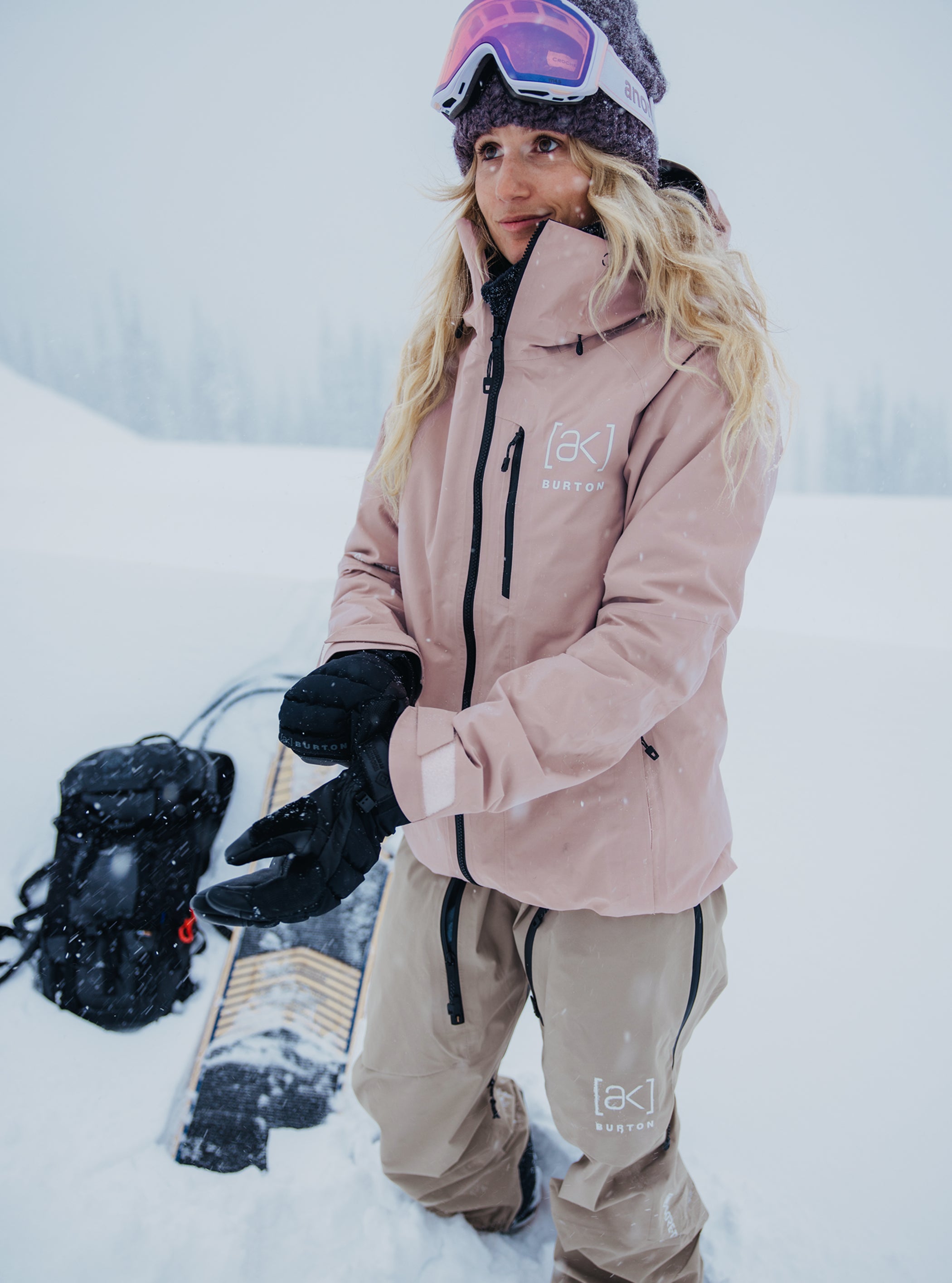 Product image of Women's Burton [ak] Upshift GORE-TEX 2L Jacket[Variant:Shadow Pink]