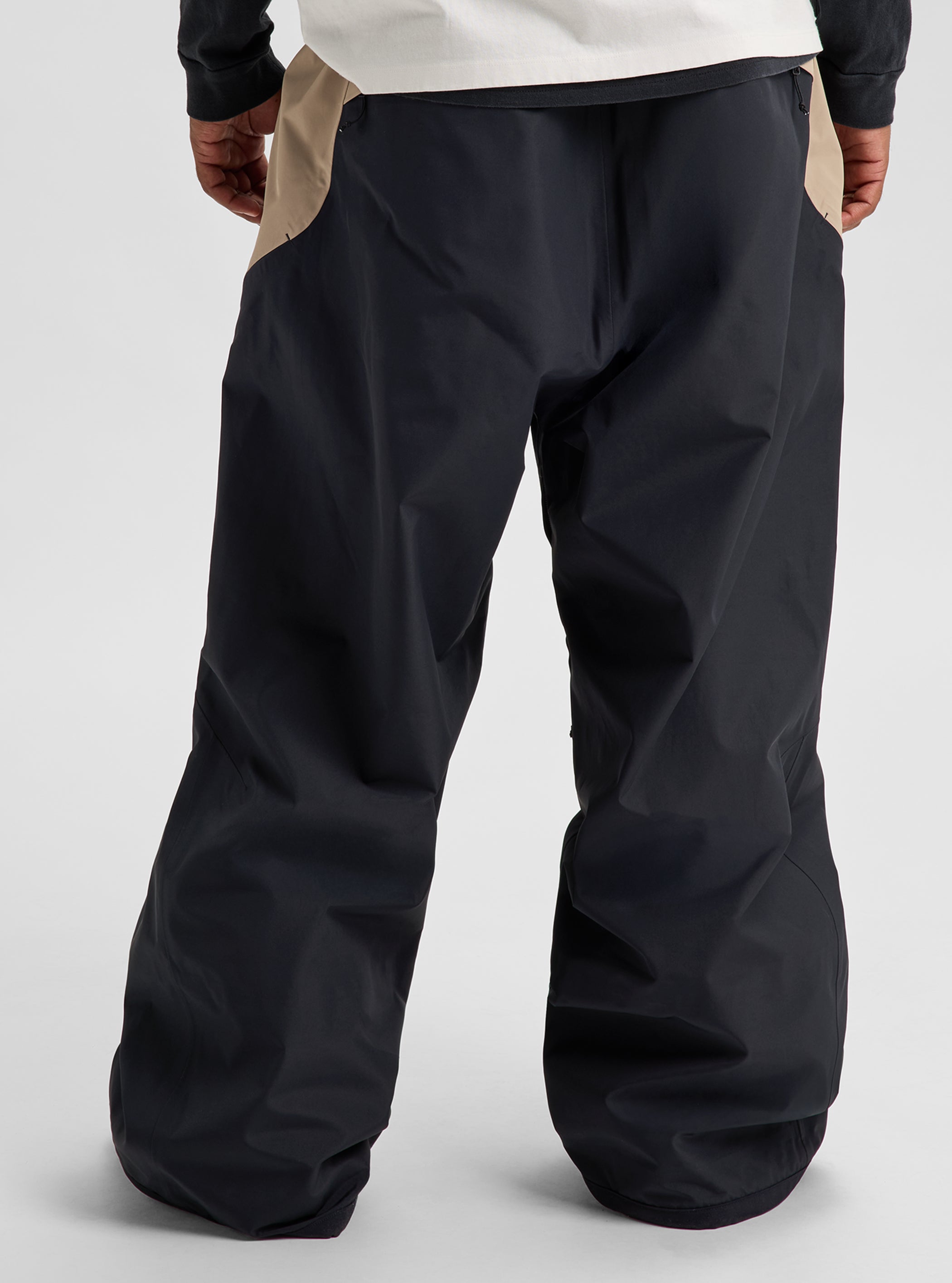 Product image of Burton Futuretrust 3L Pants[Variant:True Black / Summit Taupe]