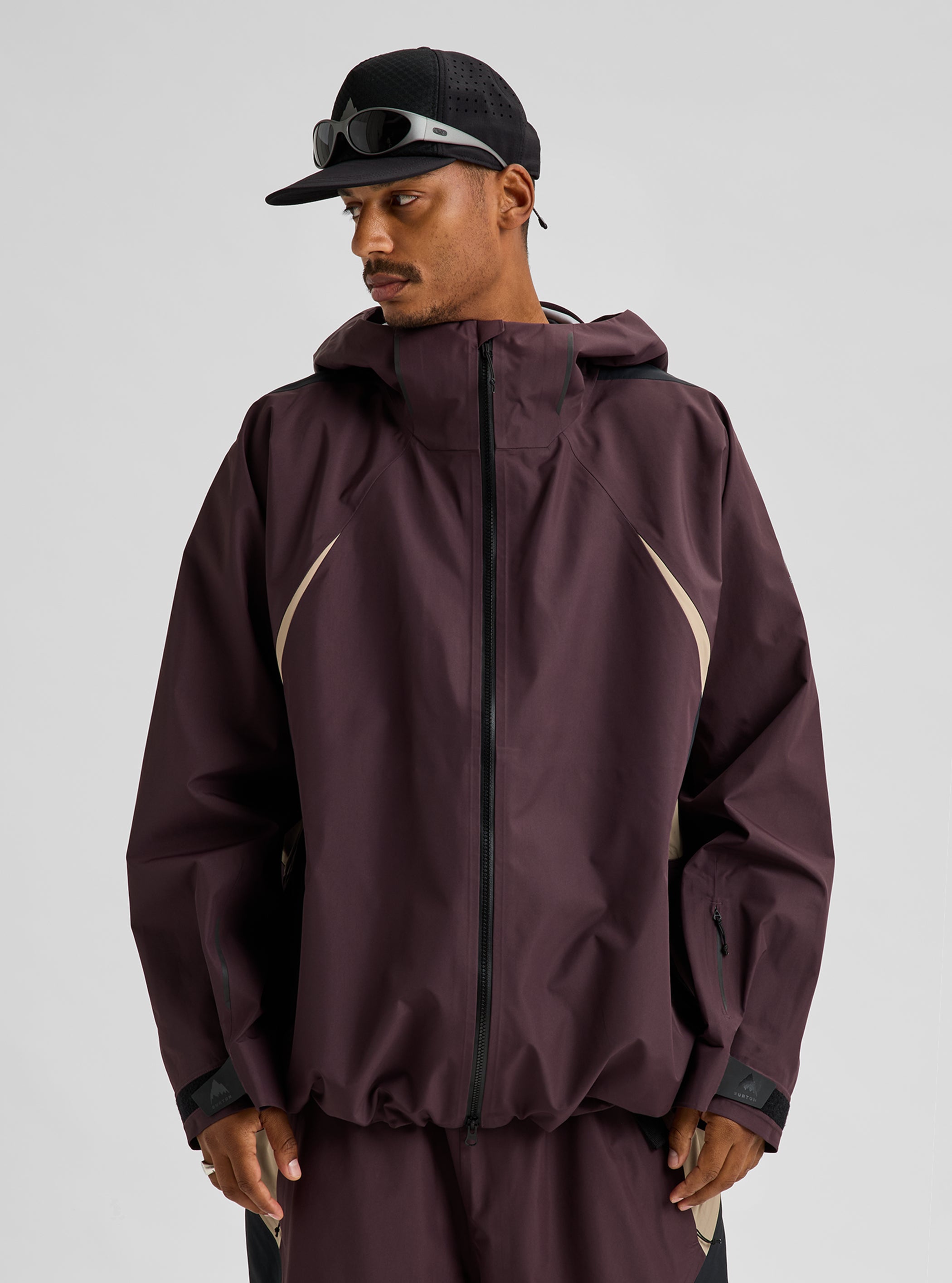 Product image of Burton Futuretrust 3L Jacket[Variant:Bear Hug Brown / True Black / Summit Taupe]