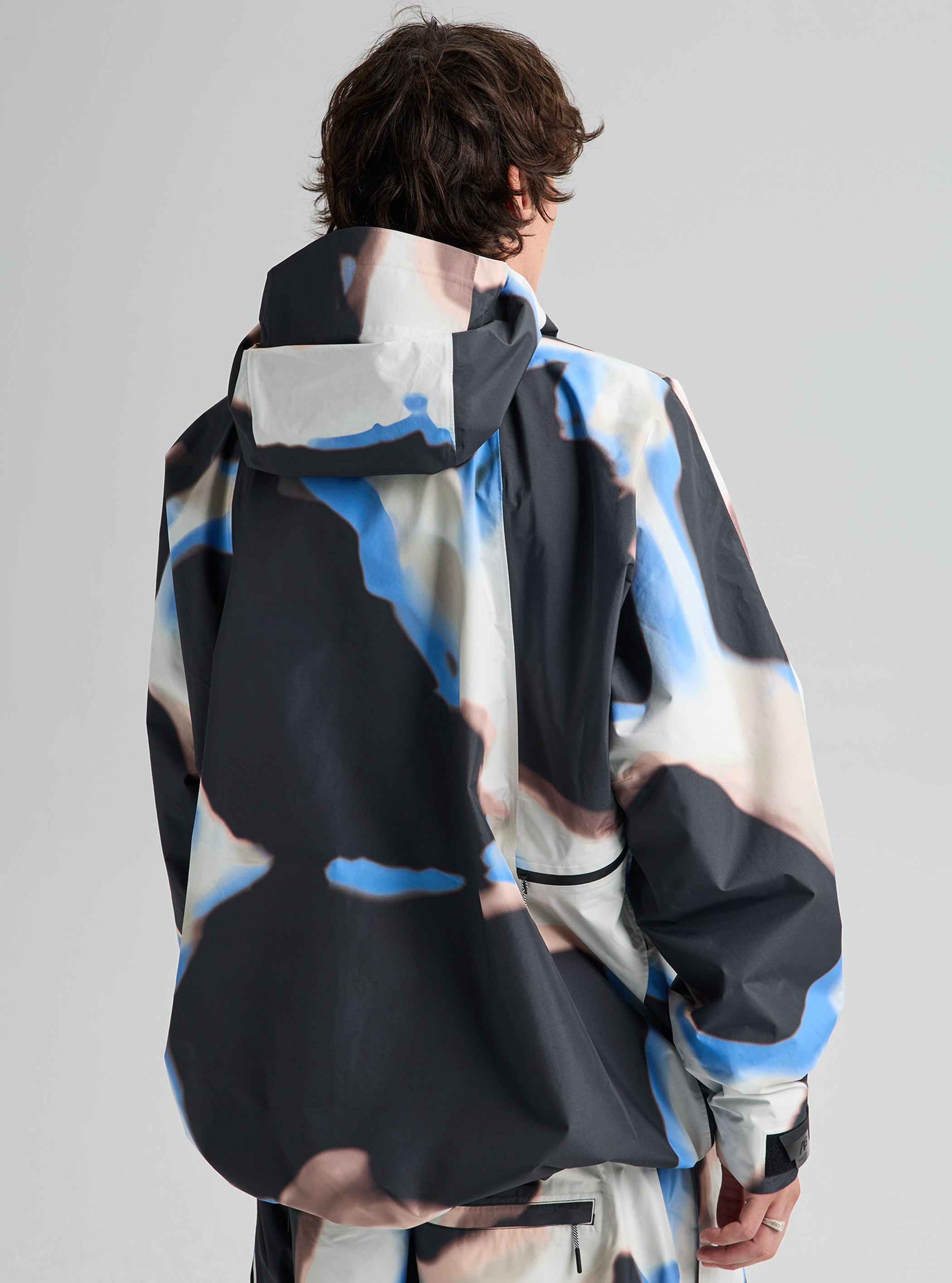 Product image of Burton AG Flyrail GORE-TEX 2L Jacket | Large Acidic Watercolor[Variant:Large Acidic Watercolor]