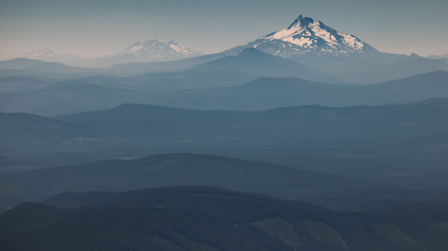 A Panoramic View at Mount Hood