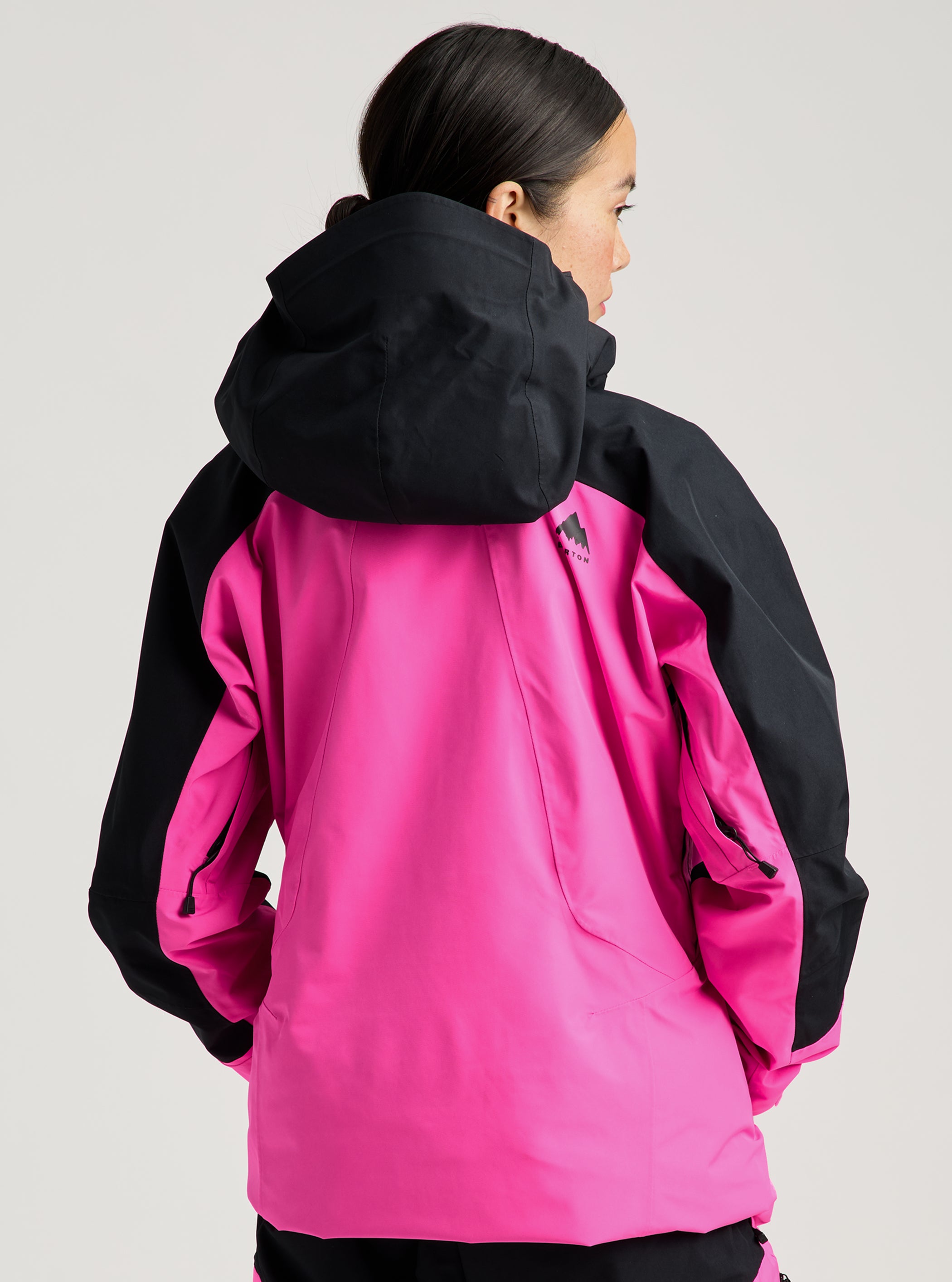 Product image of Women's Burton Reserve GORE-TEX 2L Jacket[Variant:True Black / Shockwave Pink]