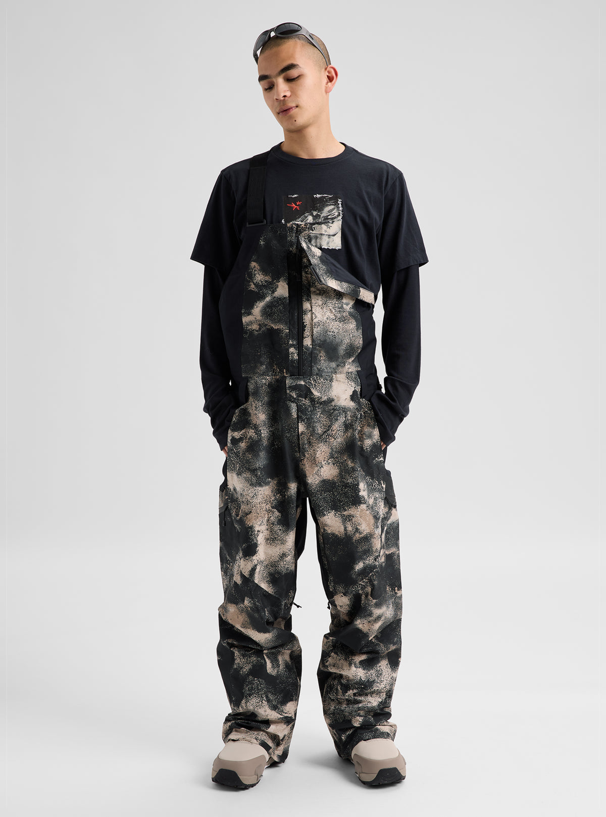 Men's Burton Reserve GORE-TEX 2L Bib Pants 2027 Men's Burton Reserve GORE-TEX 2L Bib Pants 2027