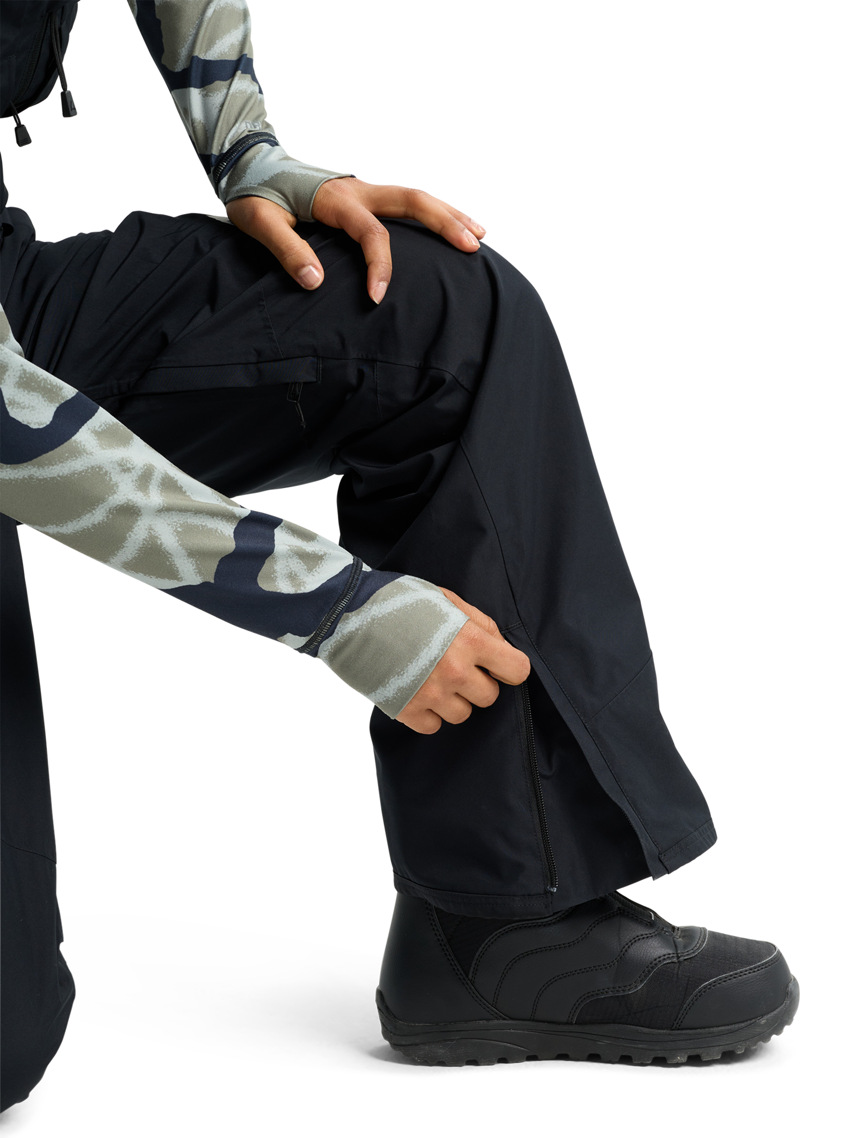 Women's Burton Reserve GORE-TEX 2L Bib Pants | Burton.com Winter 2027 Women's Burton Reserve GORE-TEX 2L Bib Pants | Burton.com Winter 2027