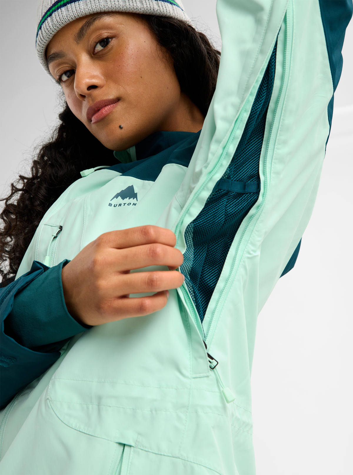 Women's Burton Reserve 2L Jacket