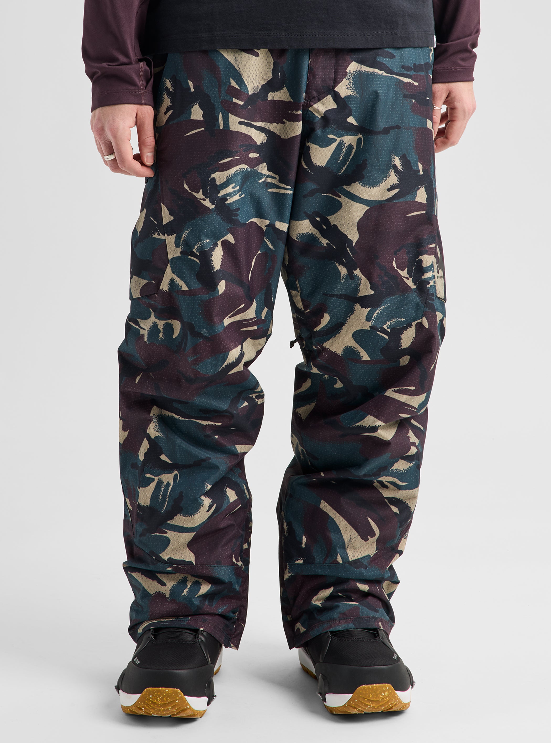 Product image of Men's Burton Reserve 2L Insulated Pants[Variant:Seersucker Camo]