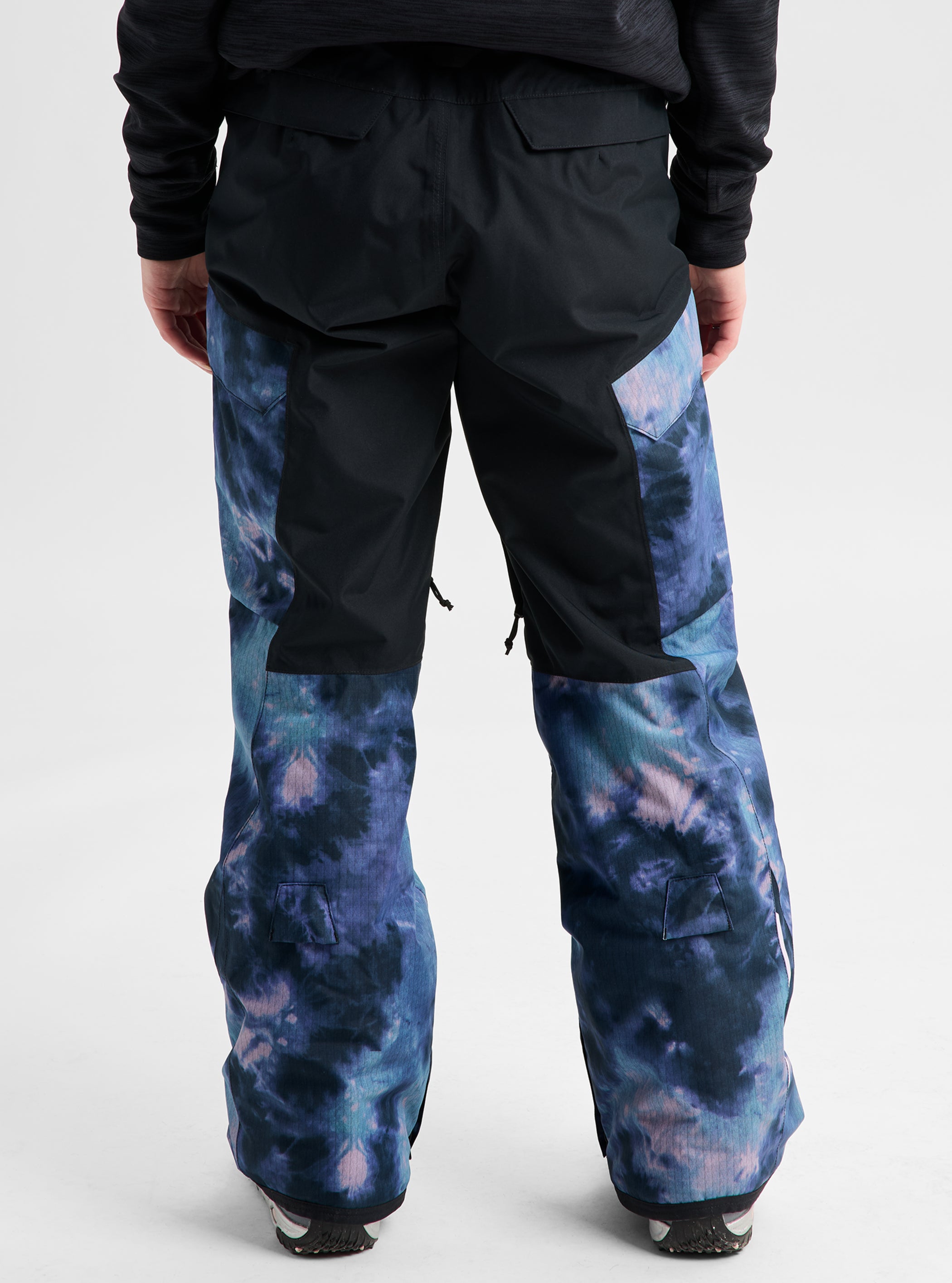 Product image of Women's Burton Reserve 2L Insulated Pants[Variant:Crystal Dye / True Black]