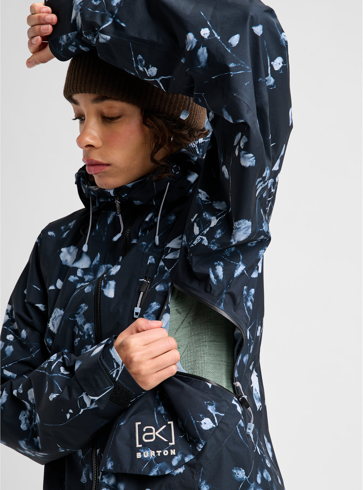 Women's Burton [ak]® Cyclic GORE-TEX 2L Jacket
