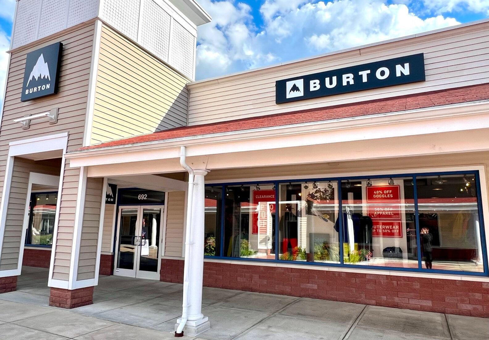 Burton Store Locator | Flagship, Outlet & Partner | Burton Snowboards
