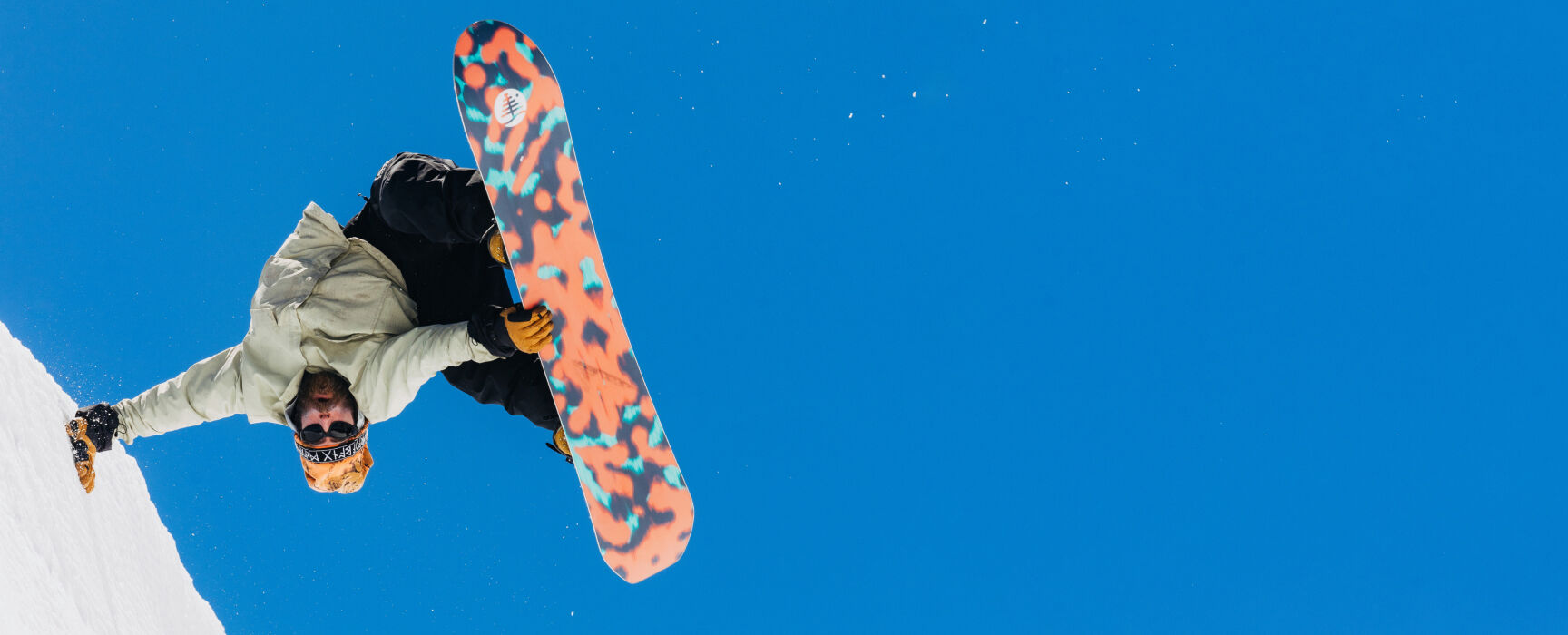 バートン公式通販】Burtonチーム: ダニー・デービス | Burton