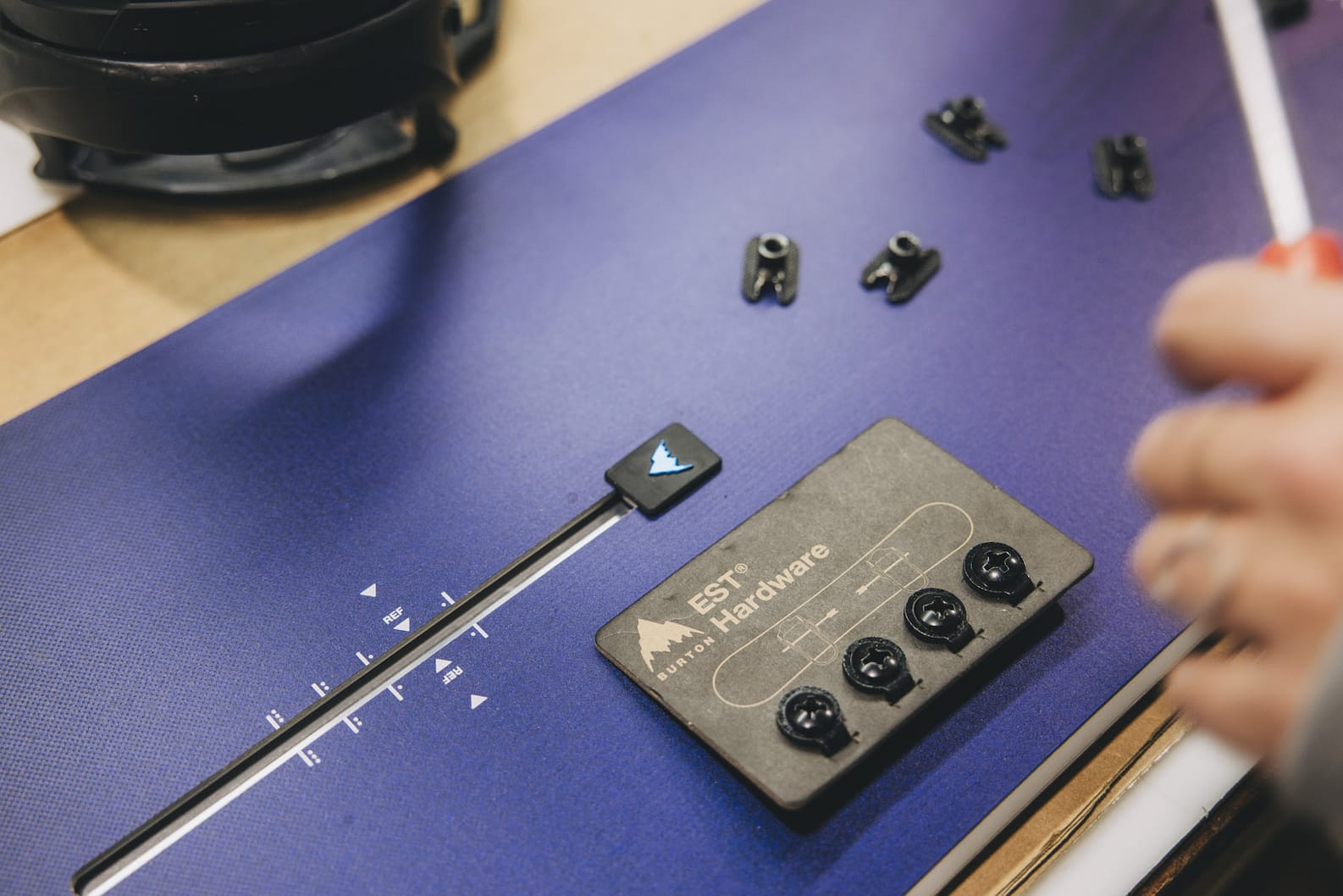 Burton EST® Bindings Everything You Need to Know Burton Snowboards