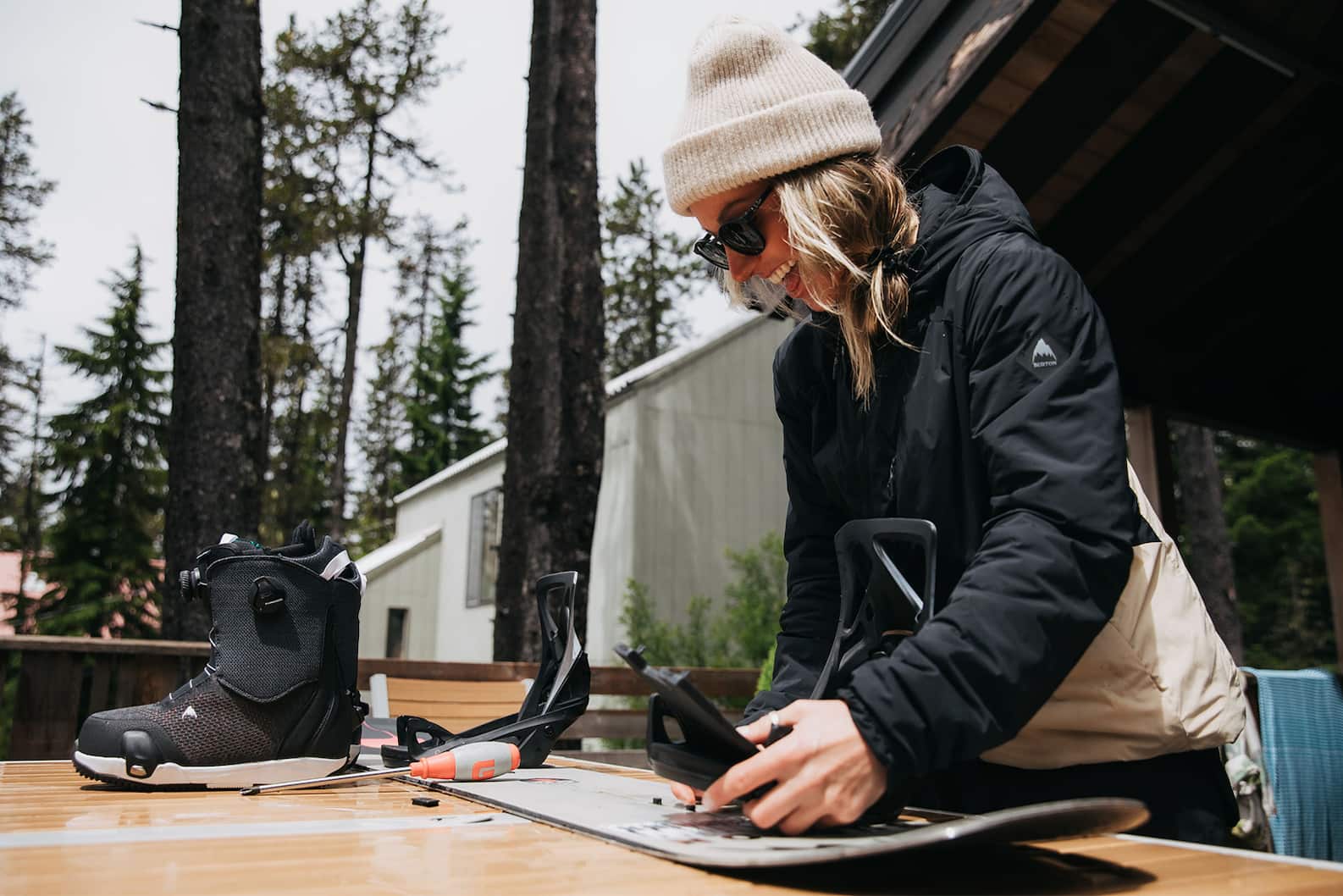 A Beginner’s Guide on How to Set up a Snowboard Burton Snowboards