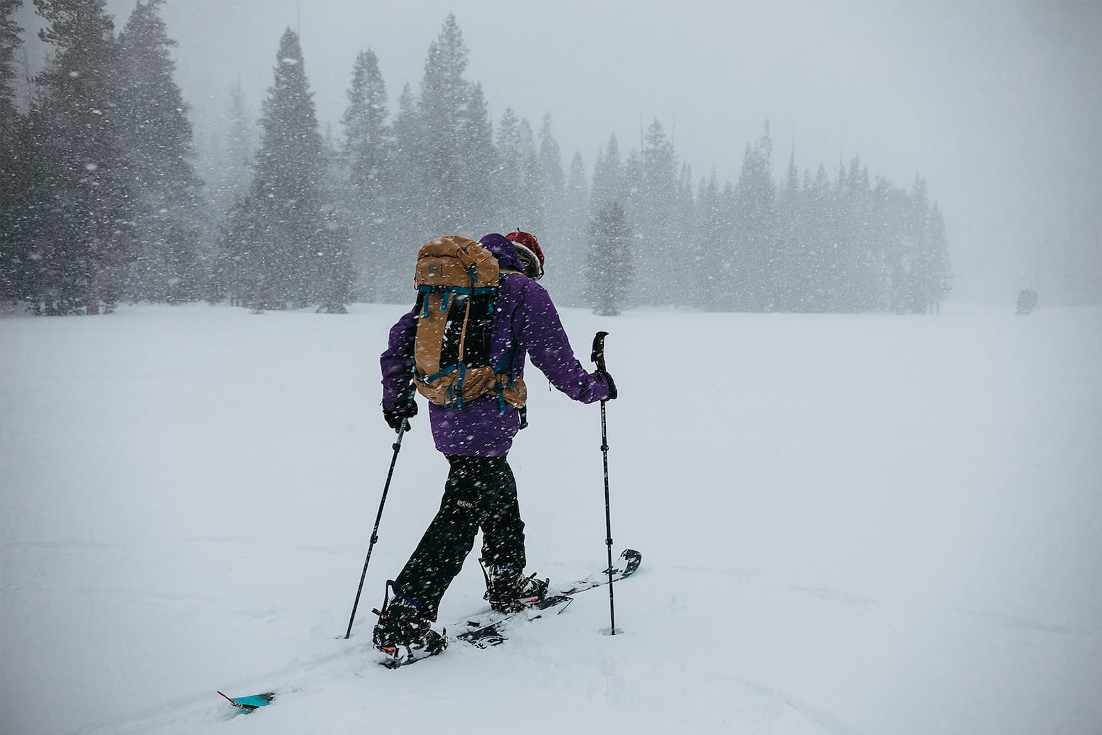 7 Tricks to Keep Your Hands Warm While Snowboarding Burton Snowboards