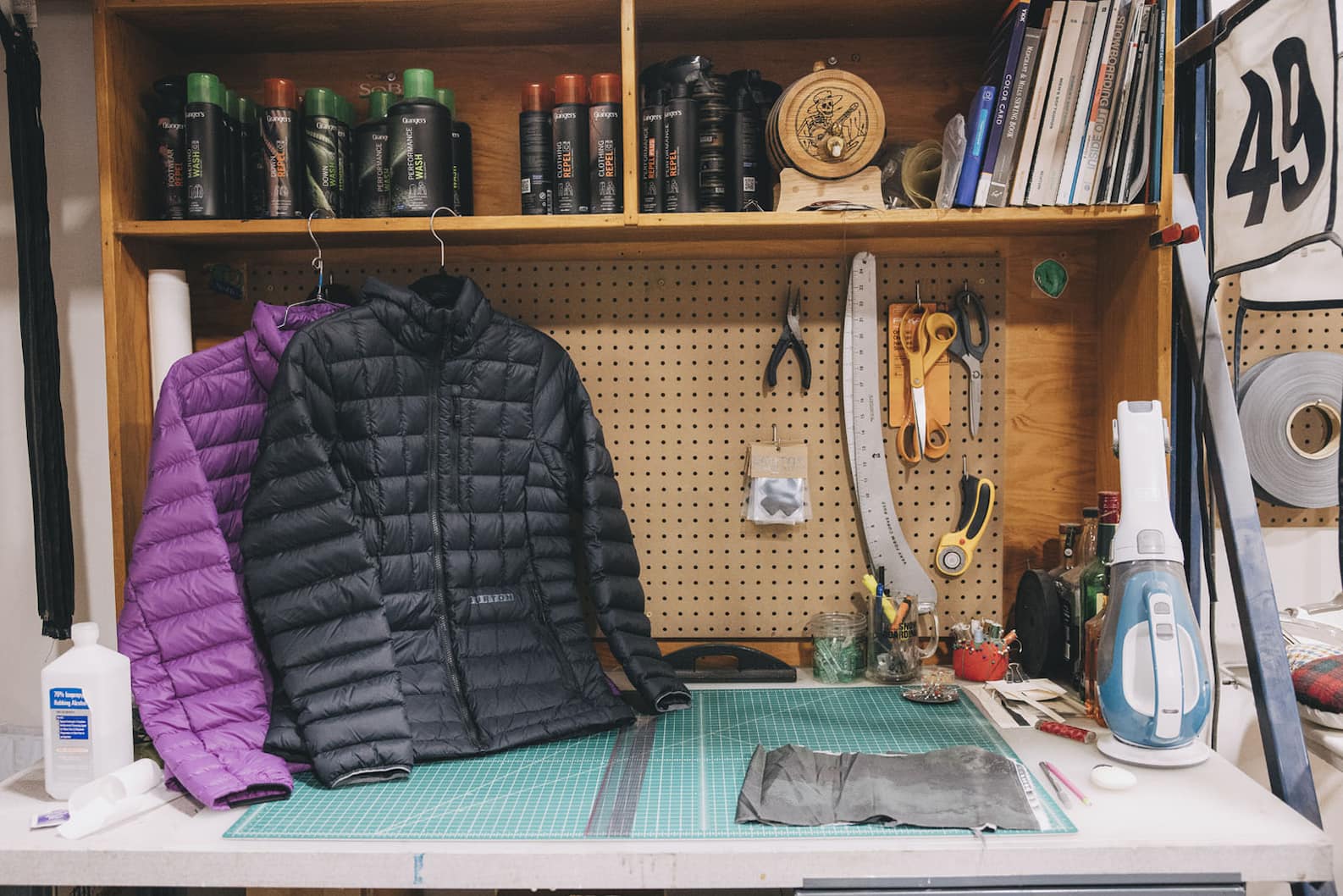 NoSo: the DIY, fabric patch to repair your down jacket, tent