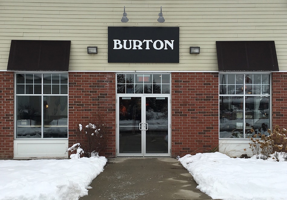 Burton Store &mdash; Bromont