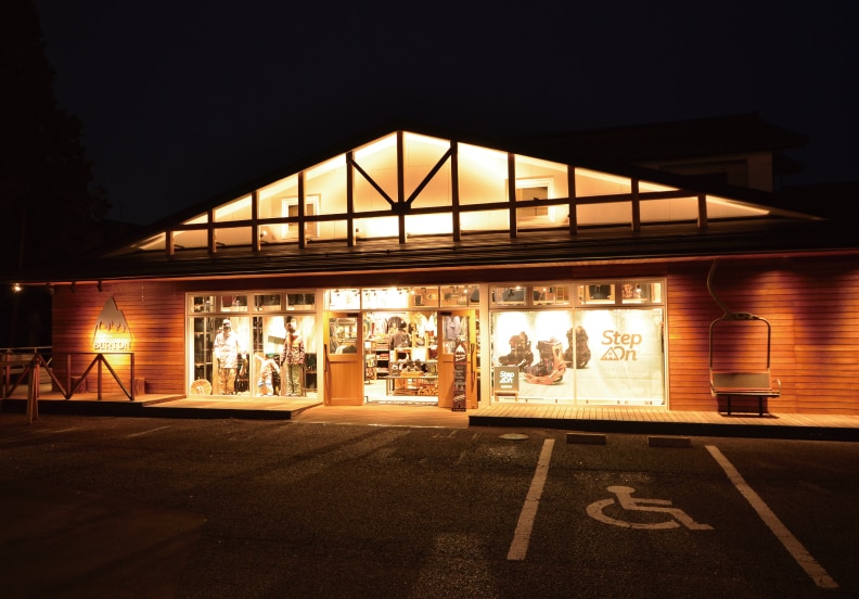 Flagship store Burton - Nagano
