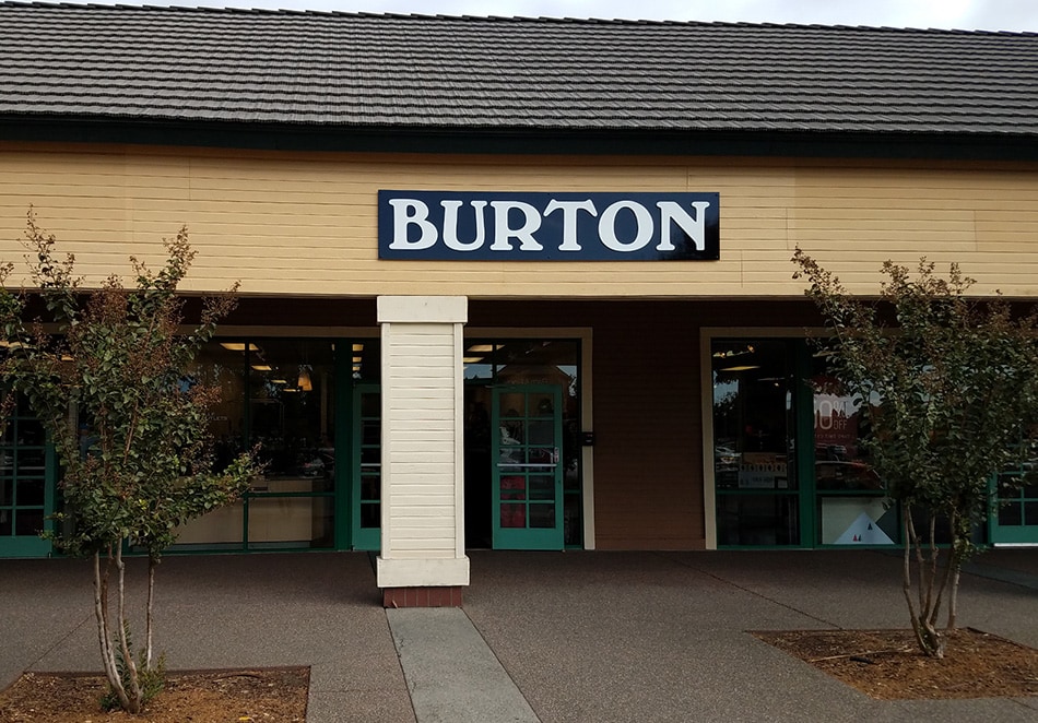 Burton com Burton Snowboards