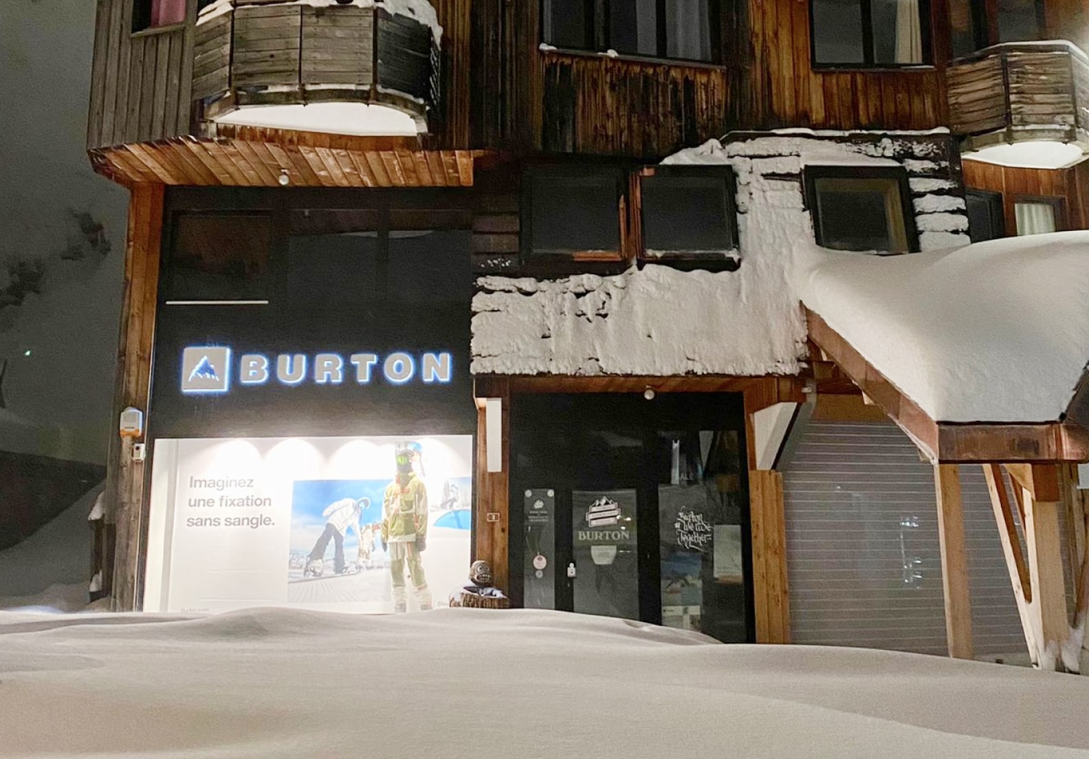 Burton Shop – Avoriaz Außenansicht