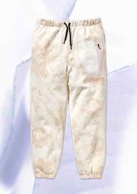 Lightweight Terry Pant shown in Stout White Floral
