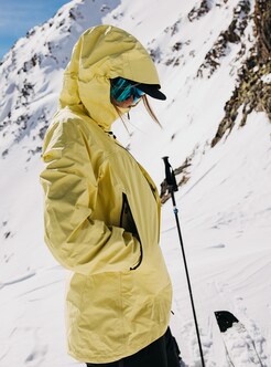 Women's Burton [ak] Surgence GORE-TEX 2.5L Jacket | Burton