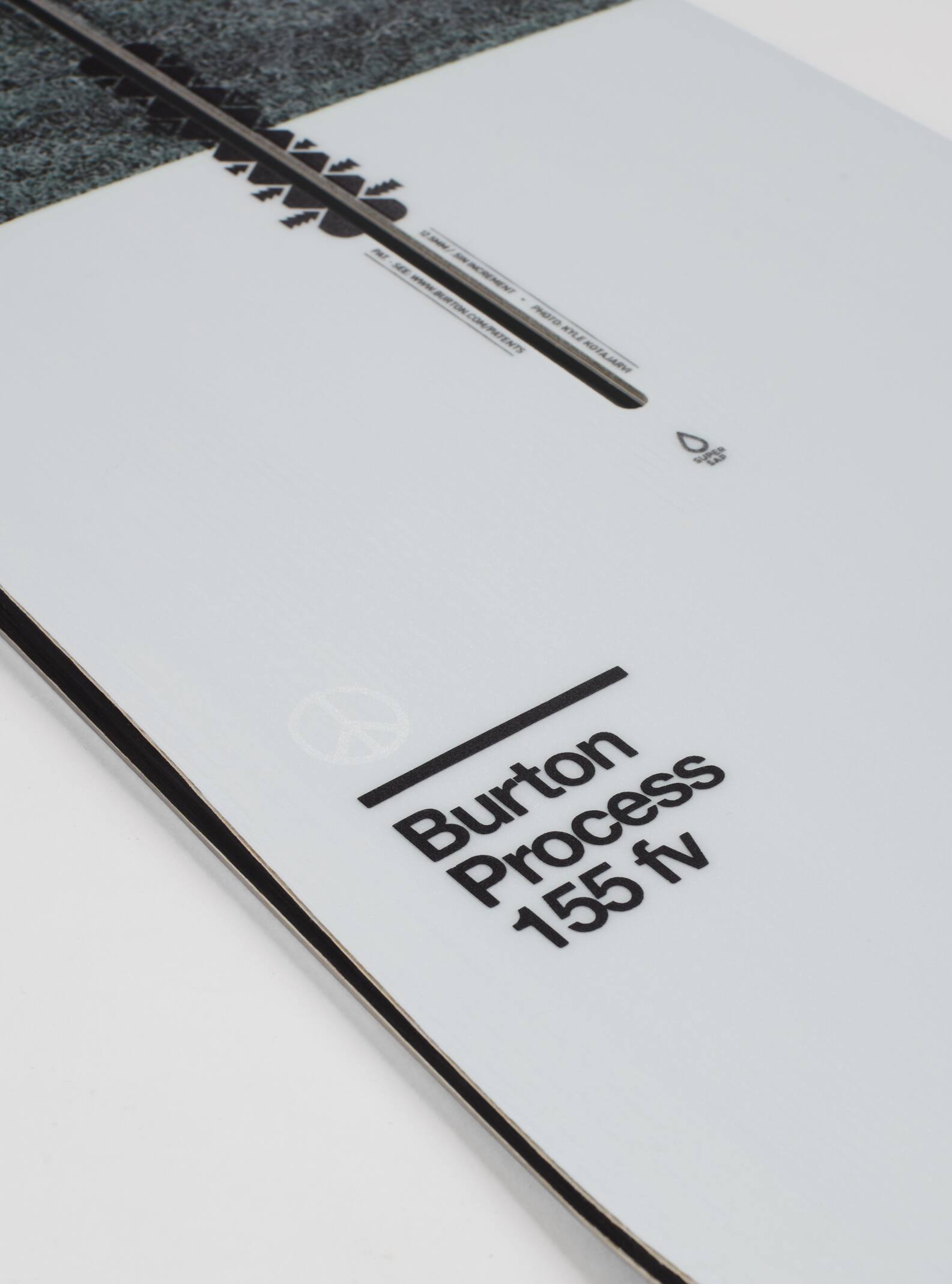 メンズ Burton プロセス Flying V スノーボード | Burton.com Winter