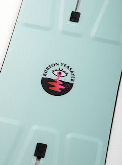 Girls' Burton Yeasayer Smalls Flat Top Snowboard | Burton.com