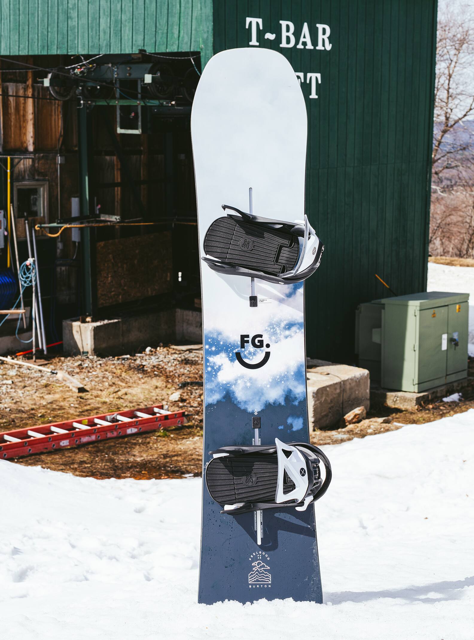 Women's Burton Feelgood Flying V Snowboard | Burton.com Winter 2022 CA