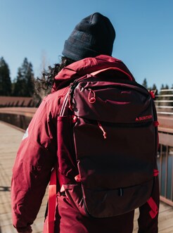 Burton Multipath コミューター 26L パック | Burton.com Winter 2022 JP