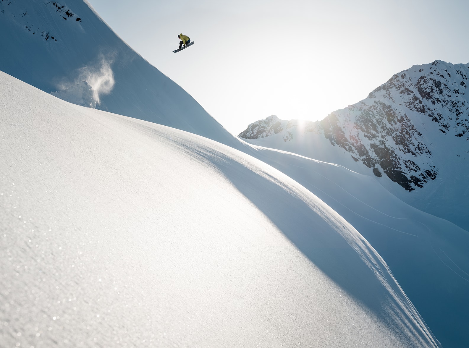 メンズ フライトアテンダント キャンバー スノーボード | Burton.com