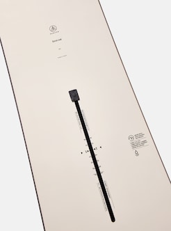 ファミリーツリー ファーストカット キャンバー スノーボード | Burton