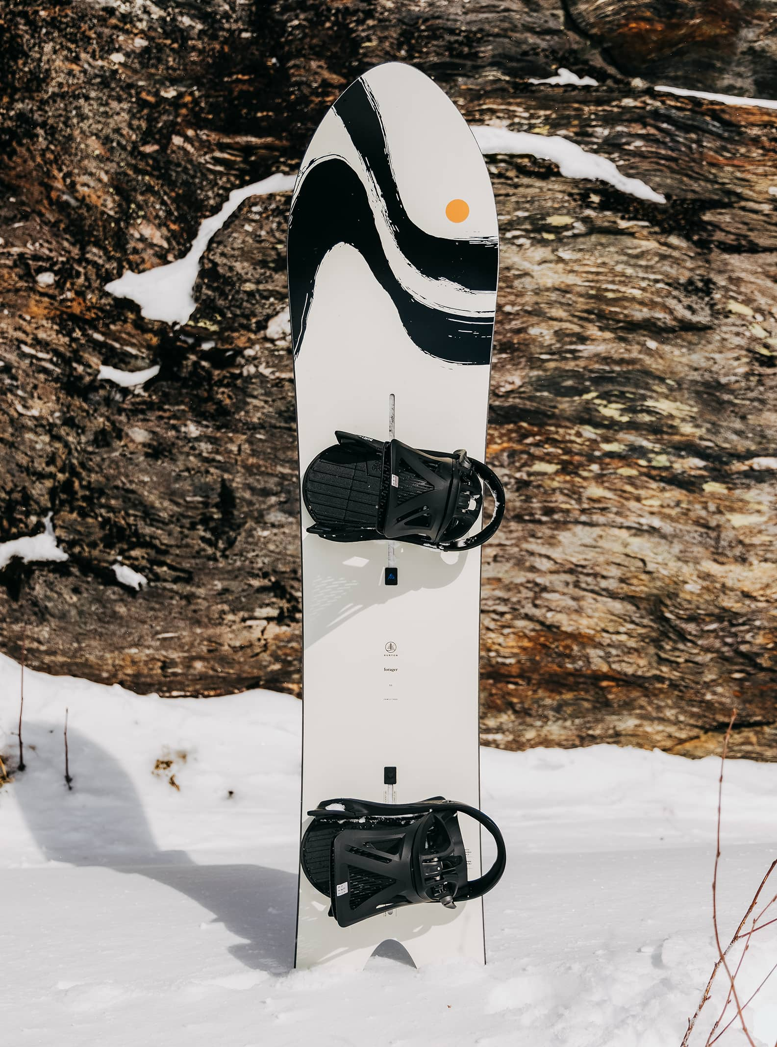 Family Tree Forager Camber Snowboard | Burton.com Winter 2023 US