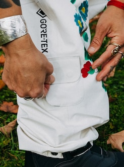 Burton MINE77 GORE-TEX 3L Zip-Off Bib Pants | Burton.com Winter