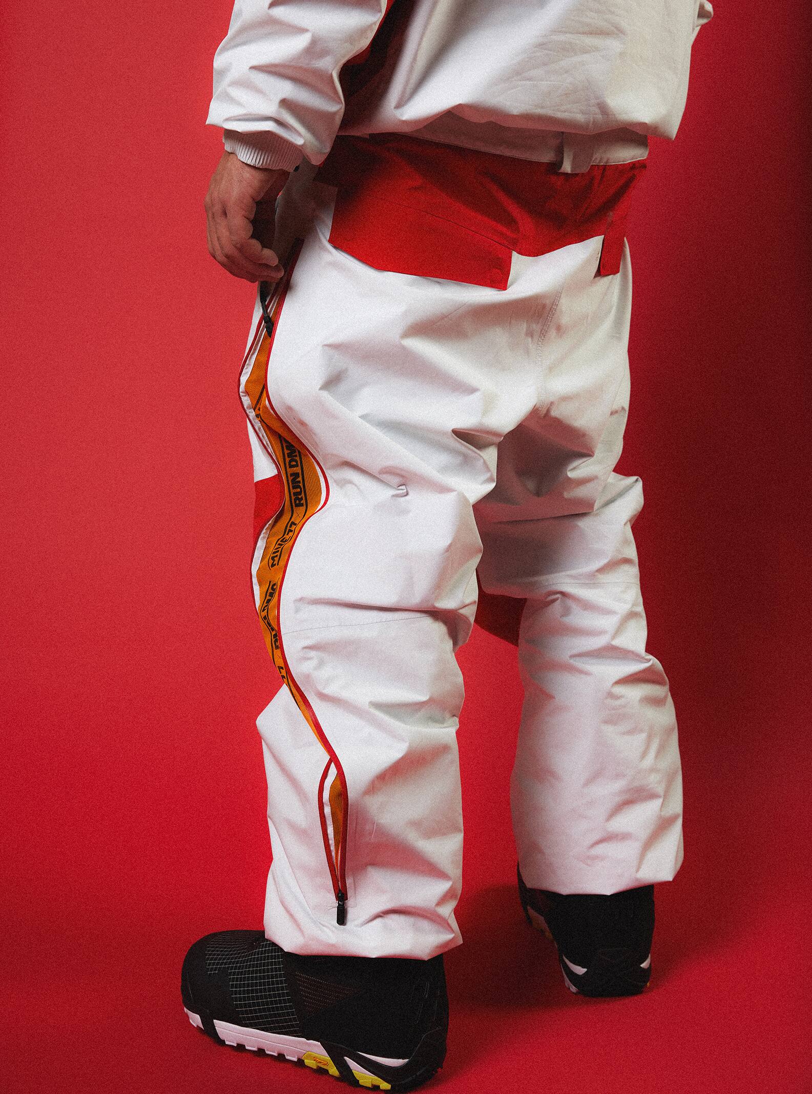 Burton MINE 77 x Run DMC GORE-TEX トラックパンツ | Burton.com Burton MINE 77 x Run DMC GORE-TEX トラックパンツ | Burton.com