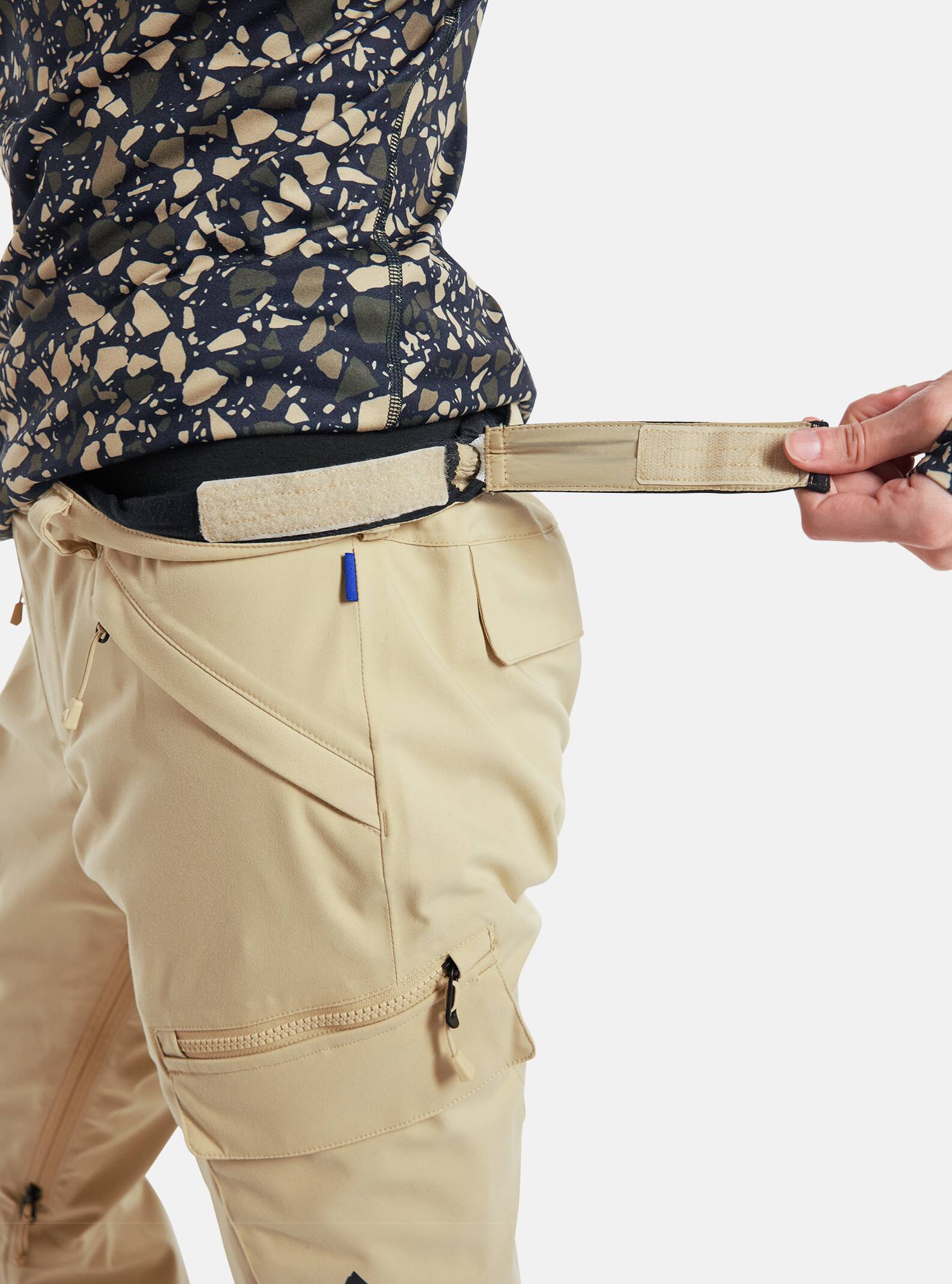 ウィメンズ Burton グロリア 2L ストレッチ パンツ | Burton.com