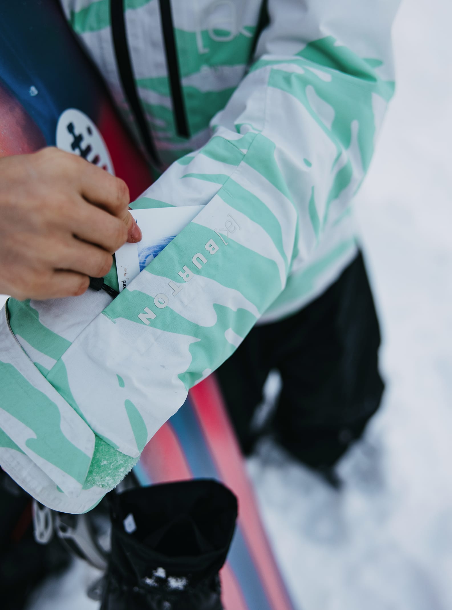 Women's Burton [ak] Embark GORE‑TEX 2L Jacket | Burton.com Winter