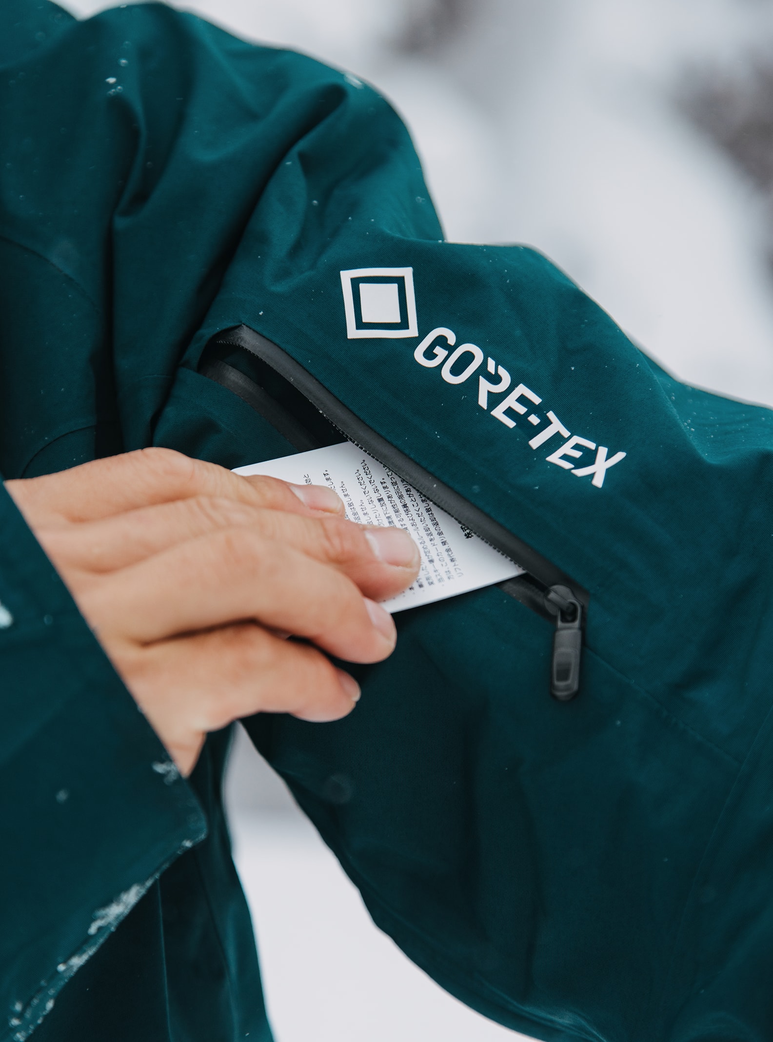 Men's Burton [ak] Velocity GORE‑TEX 2L Anorak Jacket | Burton.com