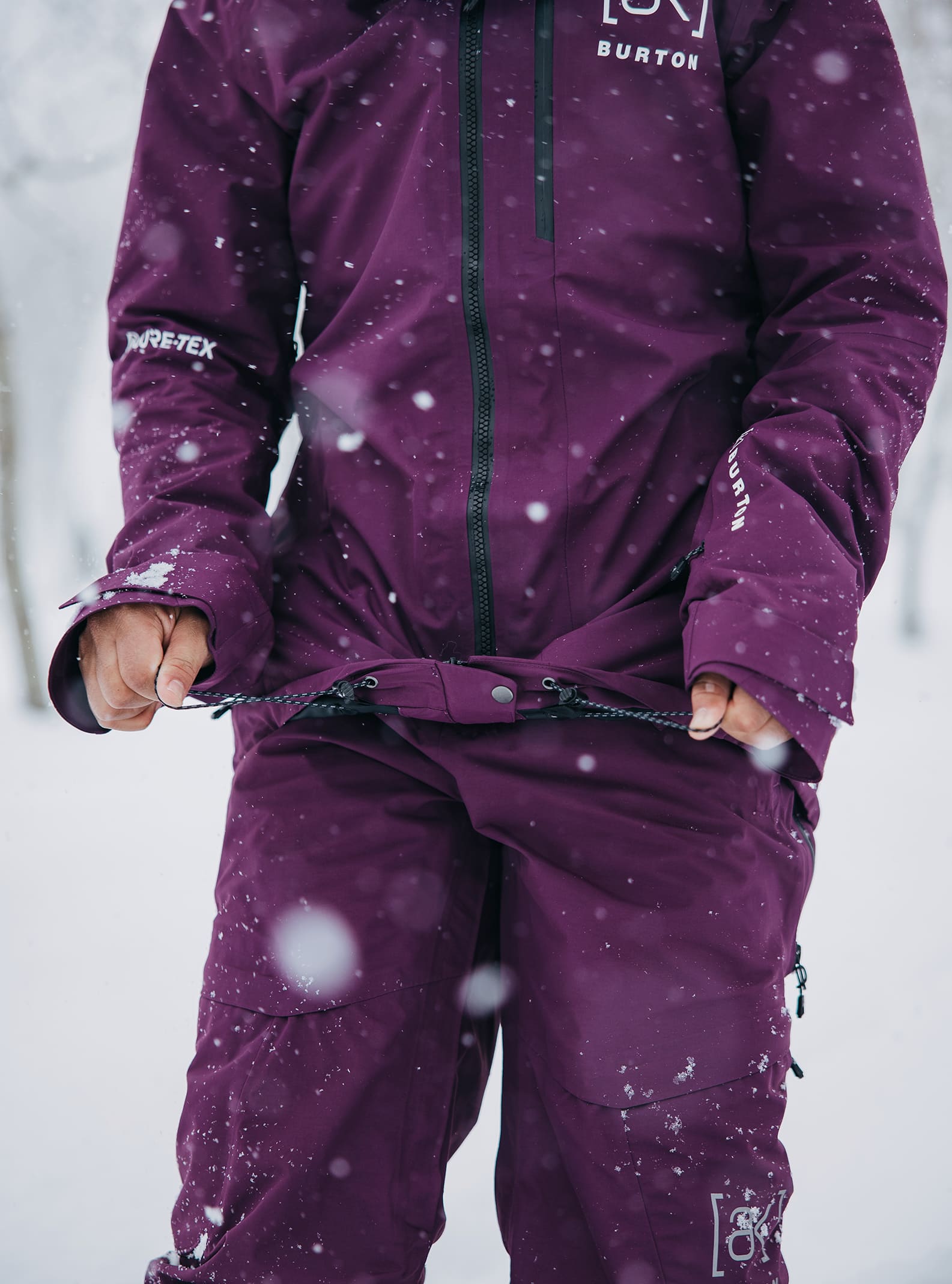 紫のBurtonのレディースウェア Women's Burton [ak] Upshift GORE-TEX 2L Jacket | Burton.com Winter