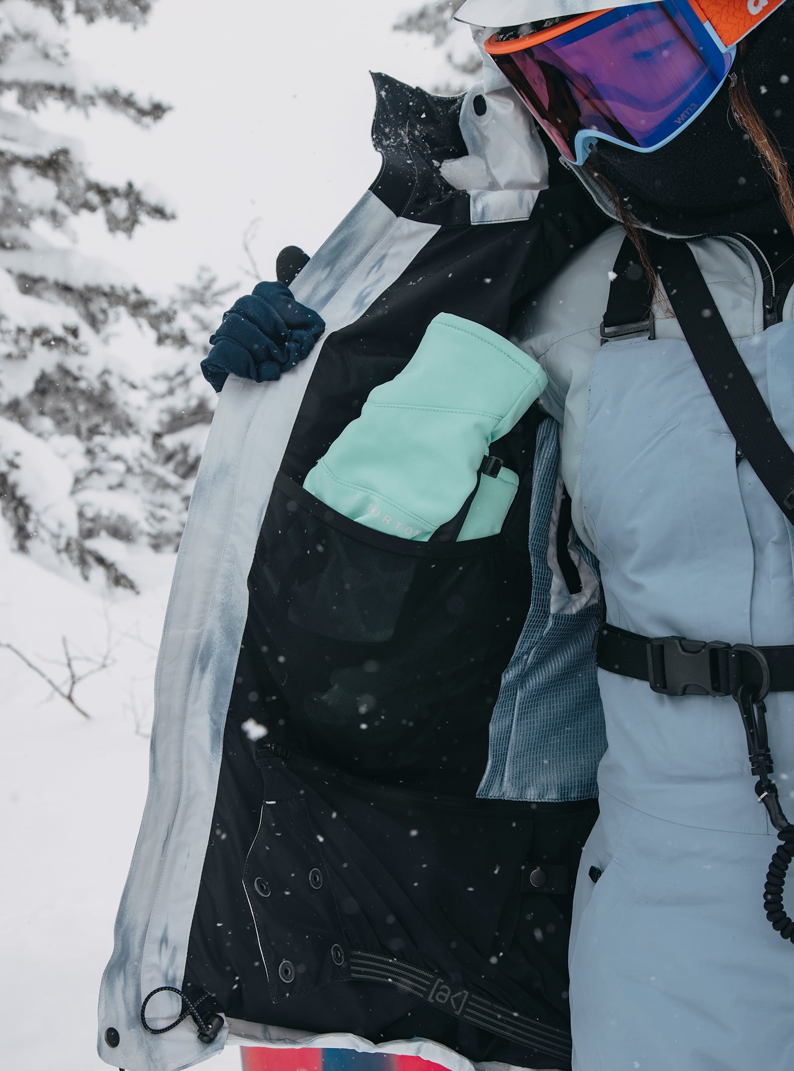 Women's Burton [ak] Upshift GORE-TEX 2L Jacket | Burton.com Winter